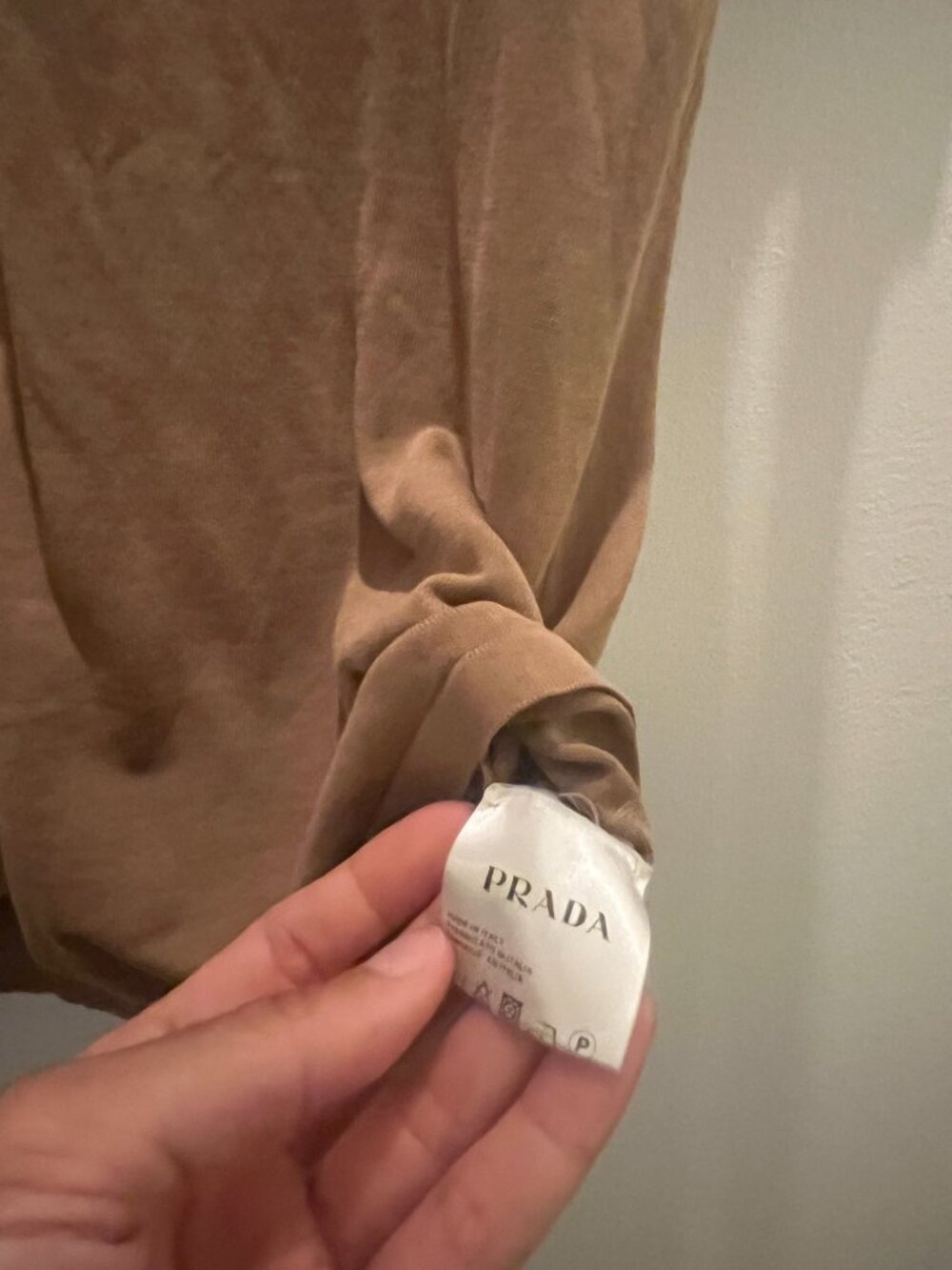 Prada Beige T-Shirt - Picture 3 of 3